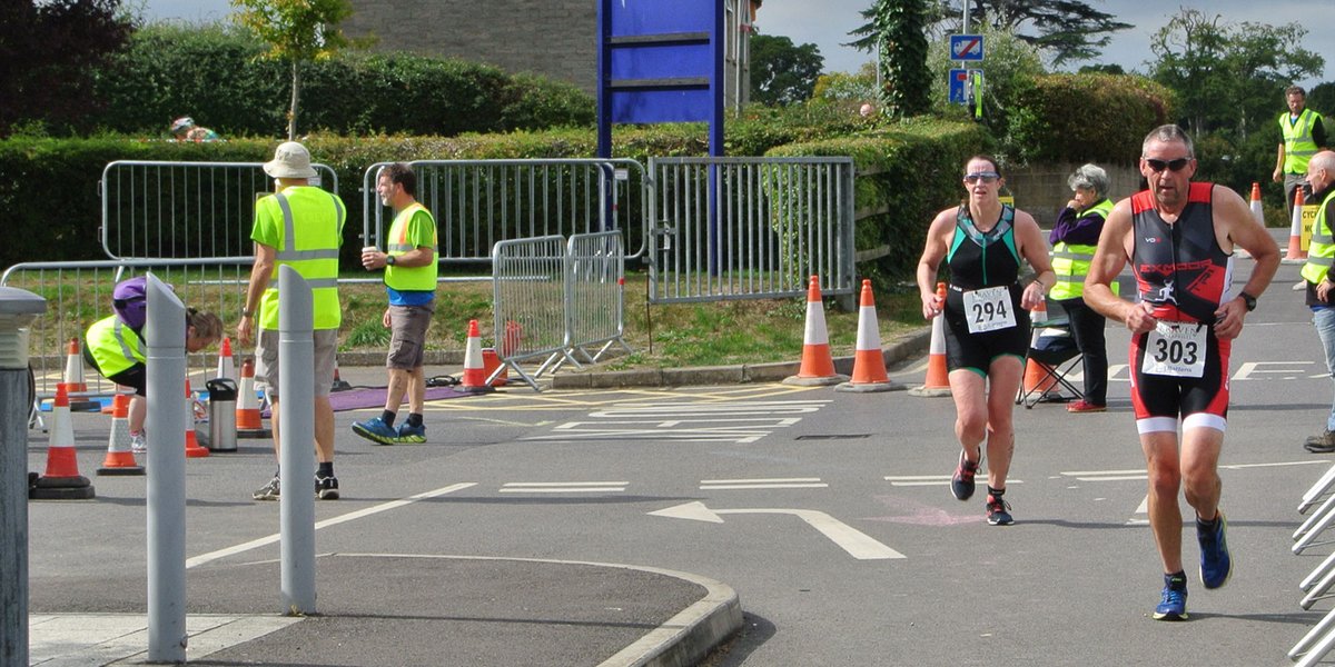 RaceNationEvent's tweet photo. It's almost the 1st Langport #Triathlon under our banner! ๐ฅณ
๐ Read all info https://t.co/1cLw2OnMHk
๐จโ๐ฉโ๐งโ๐ฆ Spectators welcome, especially by the finish line
๐ฅFit your bike with a bottle cage & bring a drinking vessel for water stations - we're #cupless #plasticfree
GOOD LUCK https://t.co/maxbrjKWd8