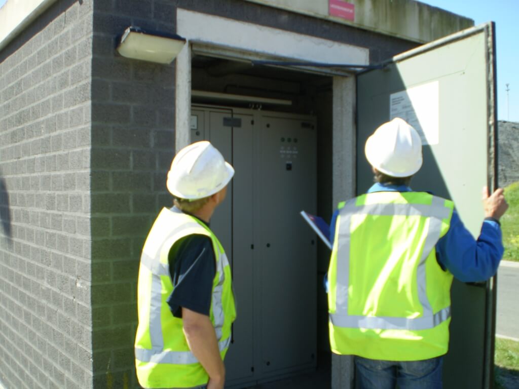 VeritechBV's tweet image. Veritech cursus #NEN3140 IWV,  7 en 8 november a.s. te Drachten. Meld je nu aan via: inschrijving@veritech.nl!