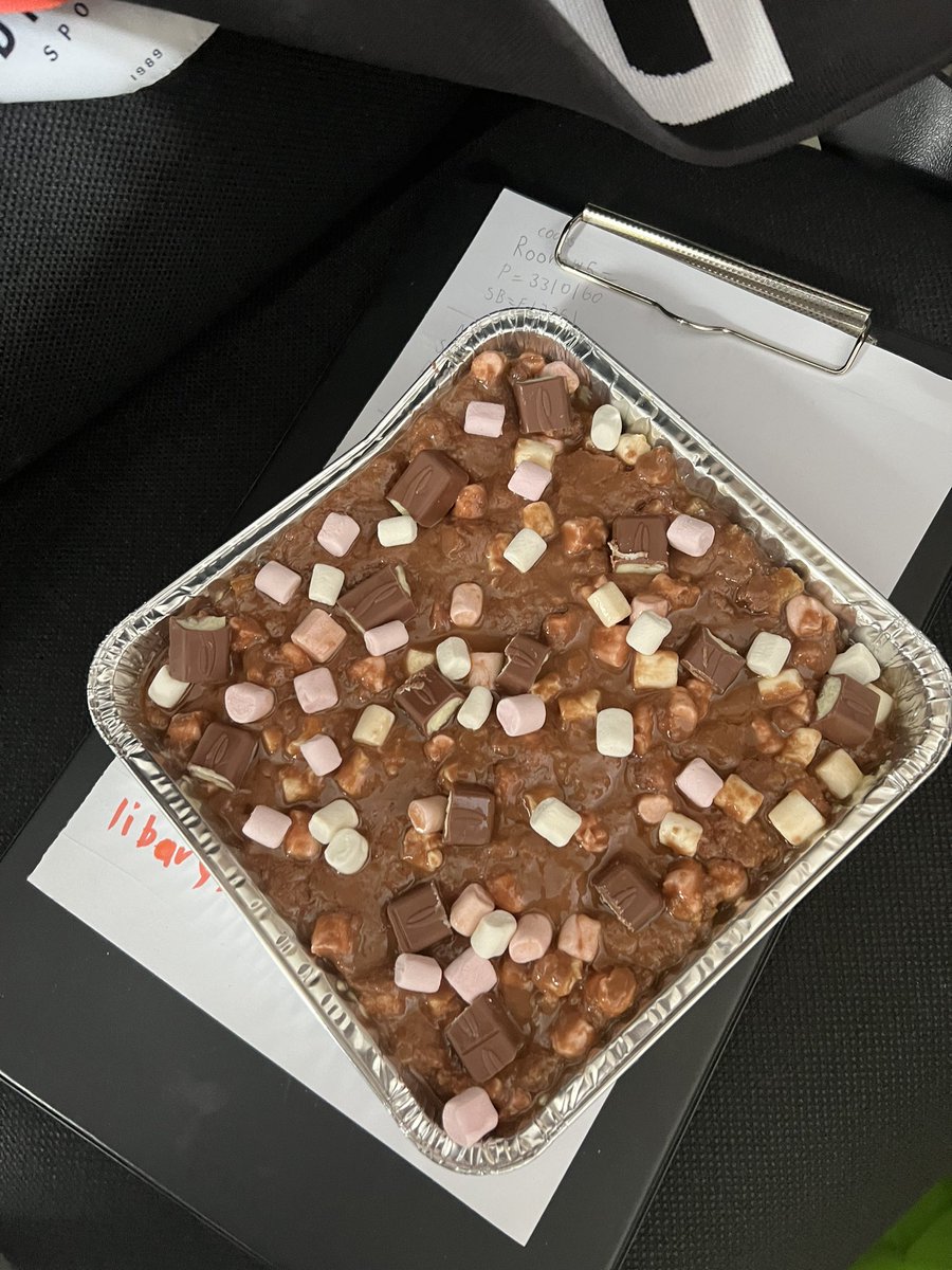 EmsleyMiss's tweet photo. Here are some thoughts from P7:

“It was fun but we need to continue practising our teamwork” - F.A

“The smells of all the sweets was a bit sickly” - E.K

“It was tempting to eat the chocolate” - P.S

“I enjoyed dipping the Oreos in chocolate” - L.R

“It made me hungry” - L.K https://t.co/Cs0ayN0Azk