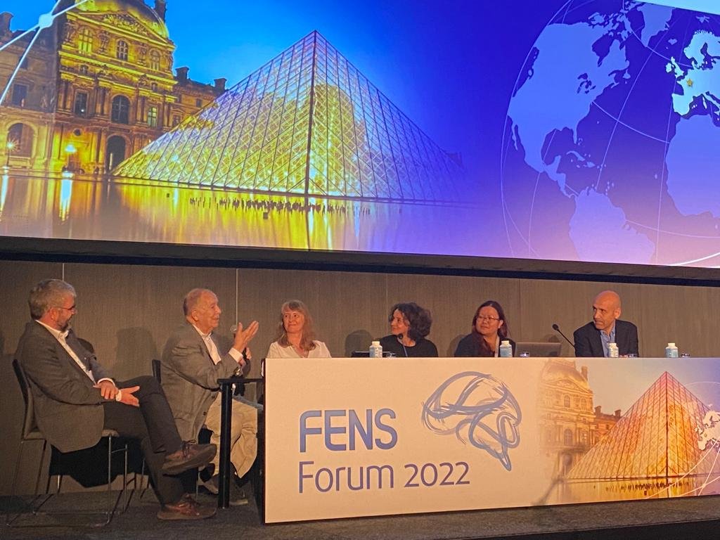 JacksonSarto's tweet image. Did u miss our network event “Are we equipped to work interdisciplinarily? – On the lack of philosophical education of neuroscientists” (with J.P. Changeux, A.S. Barwich/@BloomingtonHps, @IgorBranchi, M. Kunze, S. Carls-Diamante &amp;amp; ISJ)? Mini-report: austrian-neuroscience.at/news/12893094