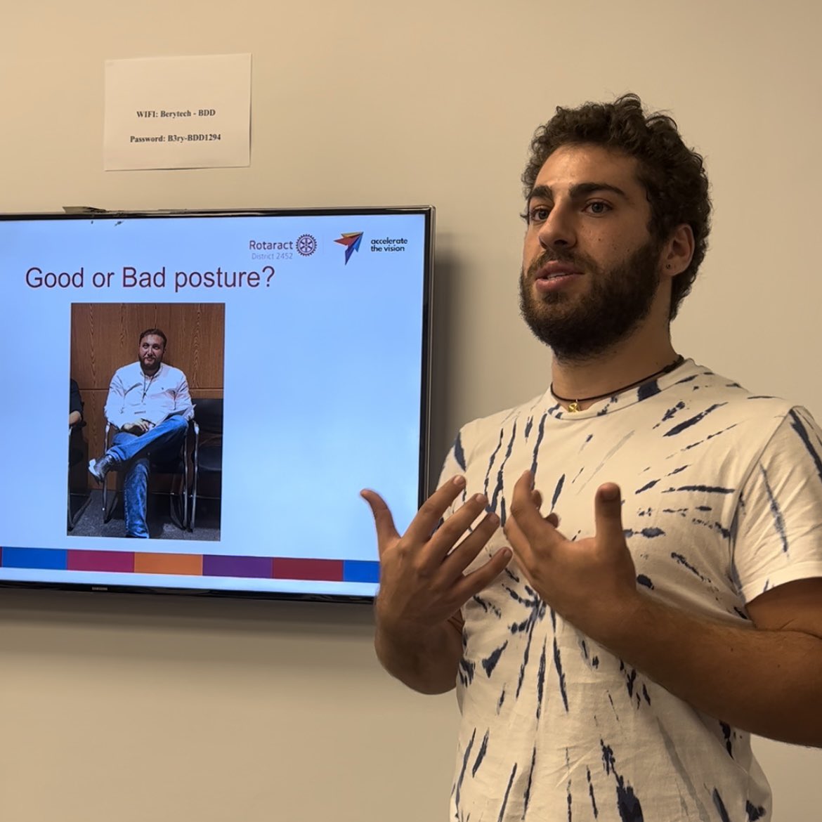 Rac_Millenium's tweet photo. “Jallis Ma’a Dory” is an internal PD series launched during our last General Meeting, by the Professional Development Committee.

⚙️ Dory, who is physical therapist, will be helping the Millies to improve their posture and lifestyle through stretches and advices. #Rotaract https://t.co/hEdtZSHSBr