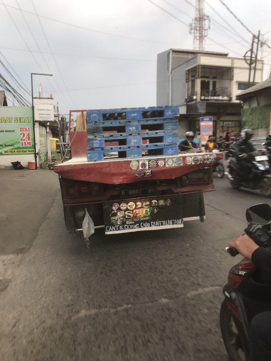 Kamu harus cantik :))