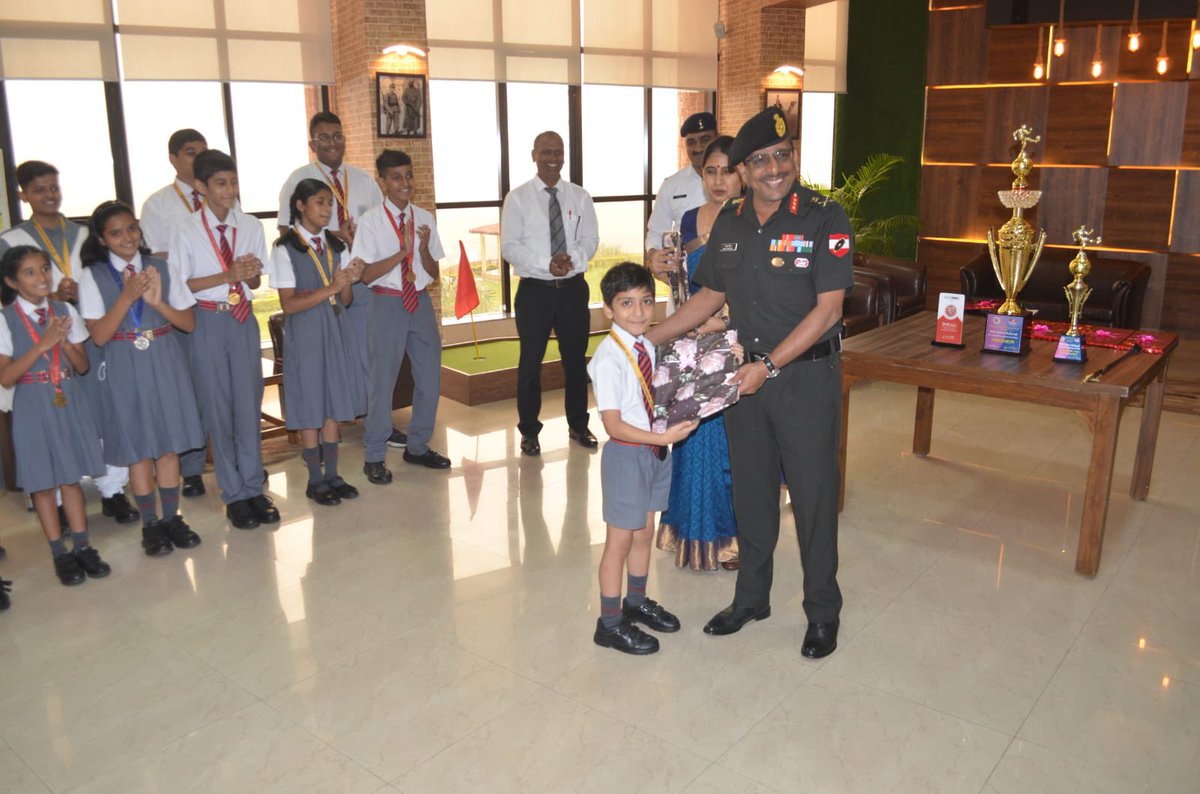 PRODefPune's tweet photo. GOC #SudarshaChakraCorps felicitated the teams of #ArmyPublicSchool #Bhopal for winning Girls under 19 Football tournament, Karate Team for outstanding performance in #SCKFI, State Karate Championship & for winning bronze medal in @WROOfficial https://t.co/zG6WGEECn0