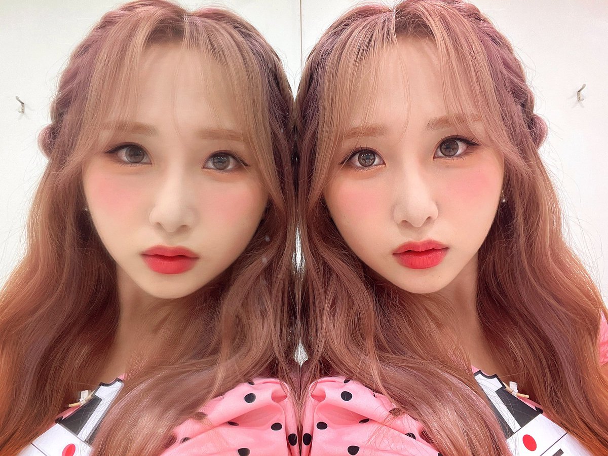ropunwv's tweet photo. [150922] #Juri :

드라이아이스👍🥹ㅎㅎㅎㅎ

#로켓펀치 #RocketPunch #RocketPunch_FLASH #플래시 #켓치 #Ketchy #쥬리 https://t.co/kJ24uFAJYw