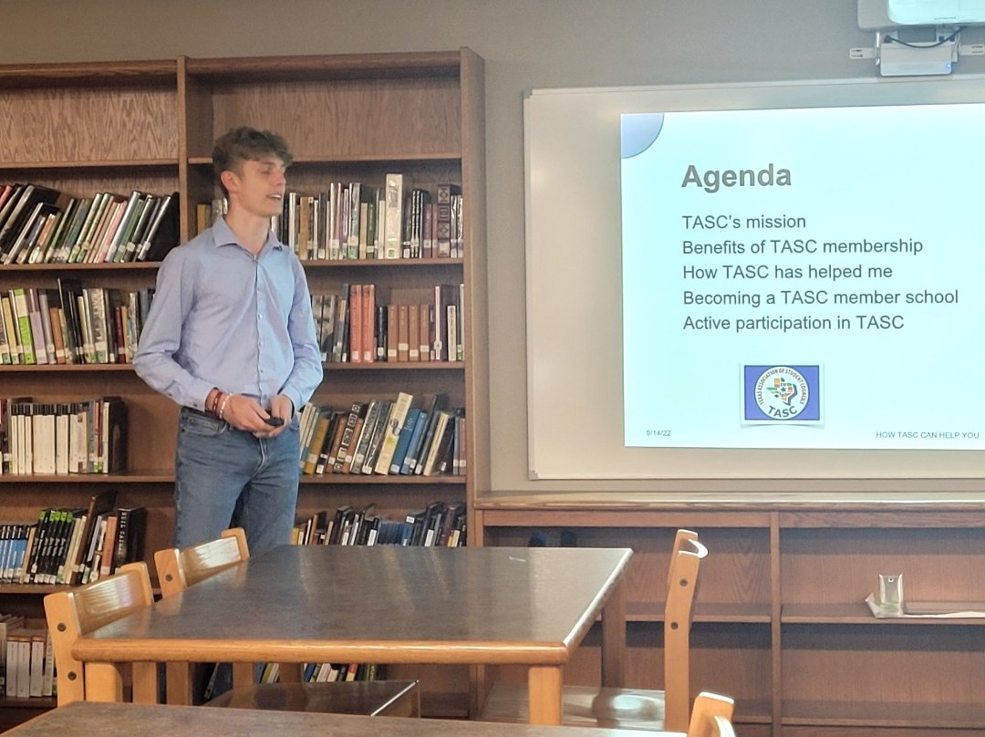 StucoSV's tweet photo. StuCo president Mason presented to the TASSP Region 13 Board about the importance of student involvement.  He and advisor Mr. Helkey went to Pflugerville where they also helped TASSP Executive Director  Archie McAfee set up the event. @mwahl281 @cisdnews @MandyEpley #tasc_stuco https://t.co/UJzJQw2vTk