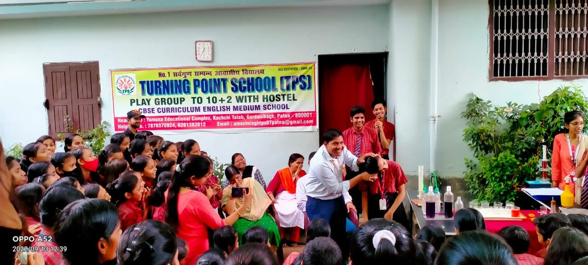 ssc_patna's tweet image. Glimpses of #ScienceDemonstrationLecture on the topic: &quot;Science and Magic&quot; held at Turning Point School, Gardanibag, Patna by @ssc_patna a unit of @ncsmgoi
 under &apos;Promotion of Science Education and its Popularization in Schools of Patna District&apos;.