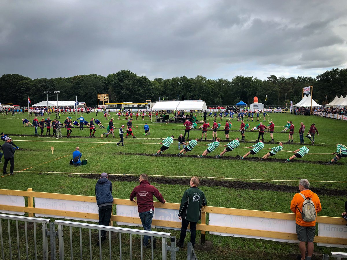 Tikoe_'s tweet photo. Was ff sfeerproeven. Mocht je komend weekend niks te doen hebben, het WK Touwtrekken 🪢 is vandaag begonnen in Holten! Toegang is gratis, parkeren €2,-.
#TugOfWar #Holten #OKIA #WKTouwtrekken #Warriors https://t.co/Ticw2FQKjB