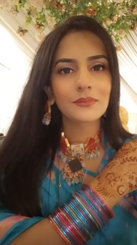 MediaSpringPk's tweet photo. .@uffairaas flaunts her creation from 𝗝𝗮𝘄𝗮𝗵𝗶𝗿𝗮𝗮𝘁 𝗯𝘆 𝗨𝗳𝗳𝗮𝗶𝗿𝗮 https://t.co/S3oJvGaC7t