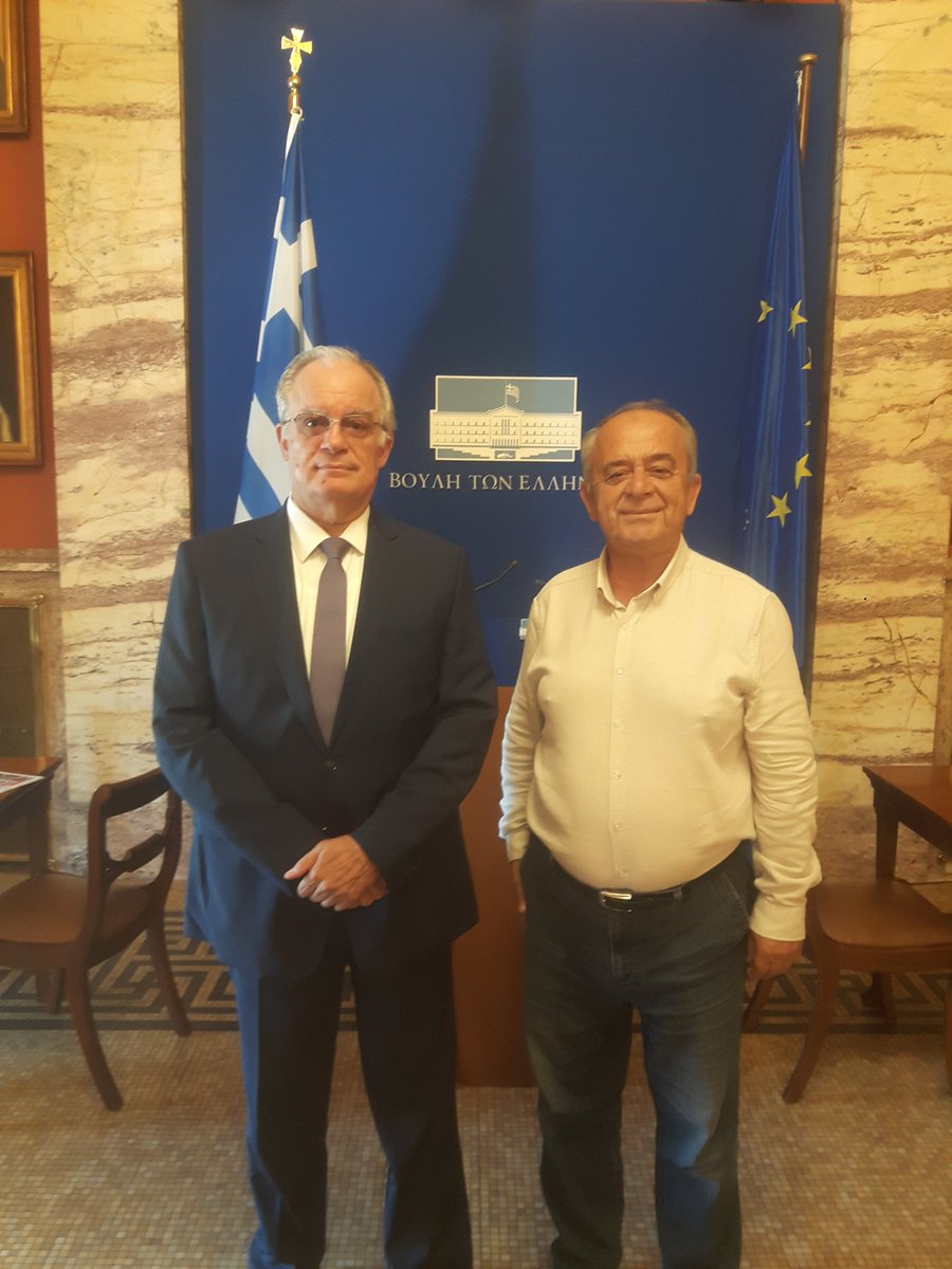 Επιστροφή στην Αθήνα και φυσικά δεν θα μπορούσε να απουσιάζει μία επίσκεψη από το Ελληνικό Κοινοβούλιο όπου είχα την τιμή να συναντήσω τον Πρόεδρο της Βουλής των Ελλήνων Κύριο Κωνσταντίνο Τασούλα και να πραγματοποιήσω σειρά επαφών με μέλη τού Ελληνικού Κοινοβουλίου.