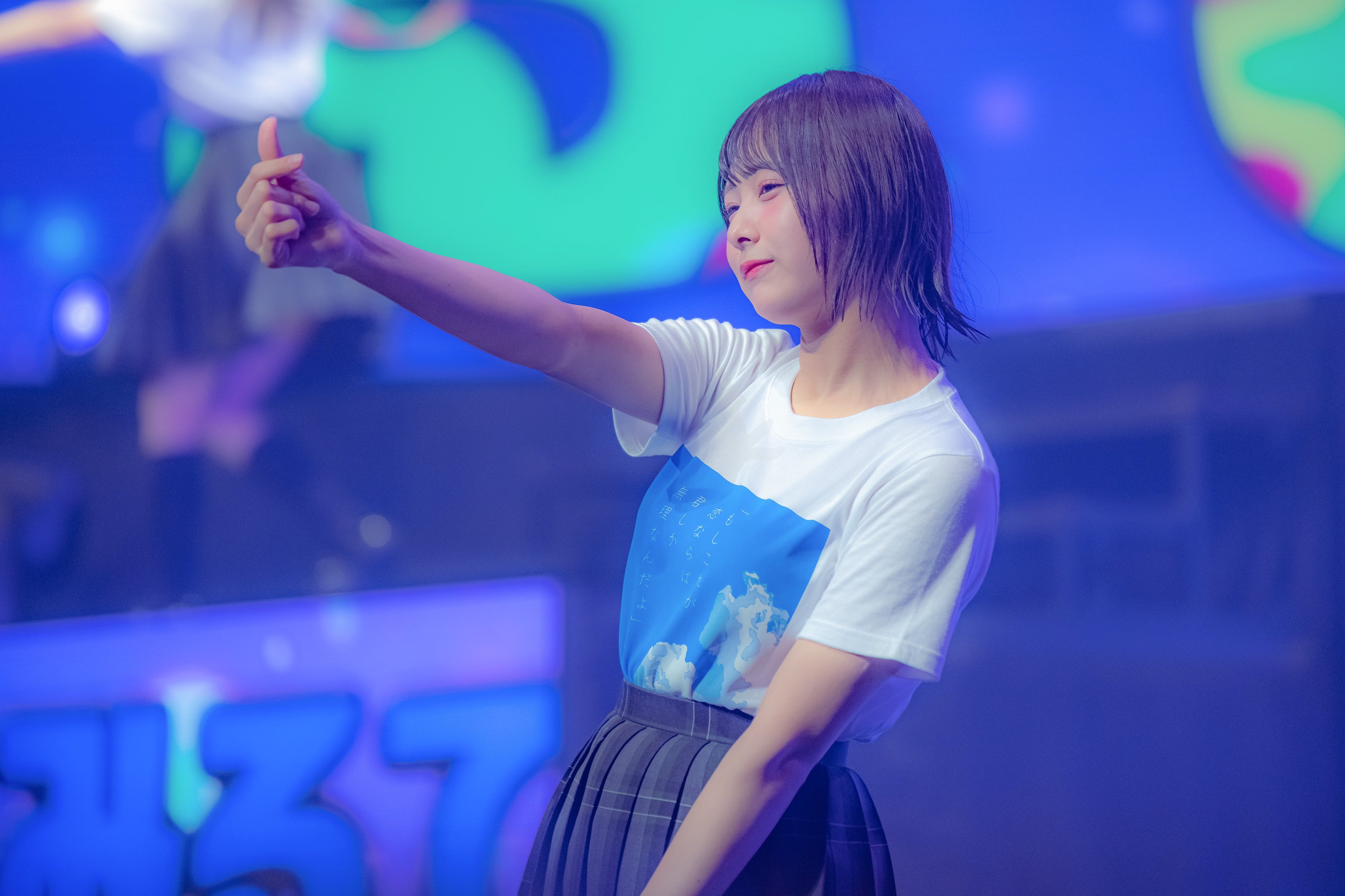 ノイミー　尾木波菜　モーリーファンタジー②　生写真　直筆　チュウ　匿名配送 ノイミー 尾木波菜 モーリーファンタジー② 生写真 直筆 チュウ