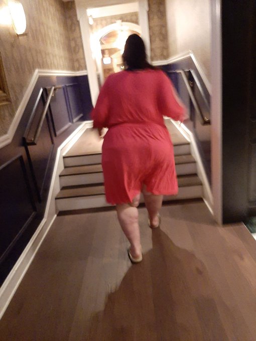 What the heck is a twitter circle? I obviosly haven't been around enough lately (heads off to research)<a href="/tag/pornstarnextdoor"class="tags"><span>#pornstarnextdoor</span></a><a href="/tag/biggirlnextdoor"class="tags"><span>#biggirlnextdoor</span></a>