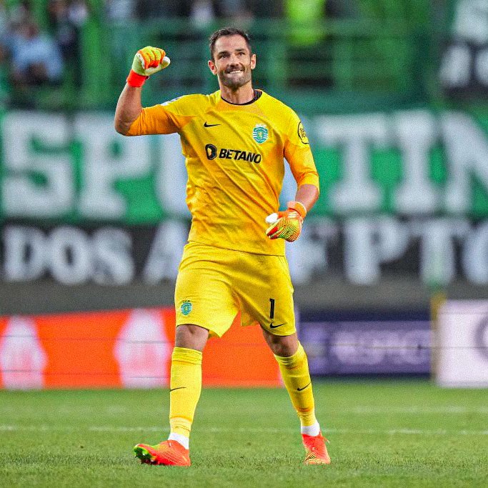 Antonio Adán faz parte da equipa da semana da Champions ⭐