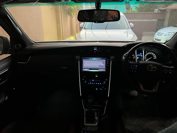 AgentsAuto's tweet photo. Toyota Fortuner Legendre 2.8 Diesel
Call Us: 0344 1042043
Location: Lahore
#BasicInfo
Model: 2022 (July Delivery 2022)
Registered: 2022 (LHR)
Mileage: 105km genuine
Demand: 17,000,000/-
Ownership: 1st owner
Condition: B2B Genuine
https://t.co/wMromd8Rk3
#AutoAgents https://t.co/VDbdSkYHtx