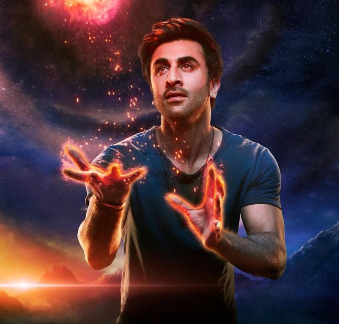 PublicvibeUP's tweet photo. "Brahmastra box office collection Day 6"
click here to read more; https://t.co/ZWCyK12aSW
#BrahmastraBoxOffice #Day6Collection https://t.co/VAGN9eHnKI