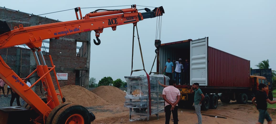 baraioverseas's tweet photo. ๐Congratulations to HM Cashew Industries has successfully imported the cashew machinery from Vietnam๐ป๐ณ
Machinery was carried in 3 containers
Of 2ร40ft container and 1 of 20ft container.
๐ฒ #BOClient
Yash Patel
+91 9426654184
#WORKandLEARN https://t.co/Pn5UWVSJRC
