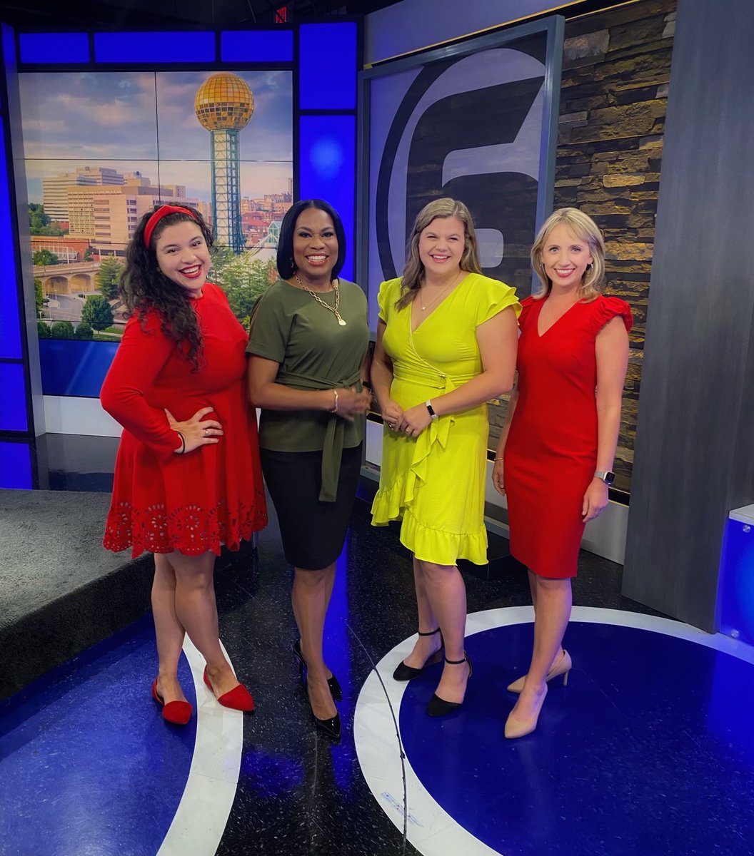 MelaVRussell's tweet photo. VAMOS A CELEBRAR | It's National #HispanicHeritageMonth! There are several events happening in East Tennessee - and the ladies of @6News #TeamGMT are excited to celebrate 🎉
Learn more⬇️
https://t.co/GFmIFDJM9i https://t.co/vV9cCWcAkH