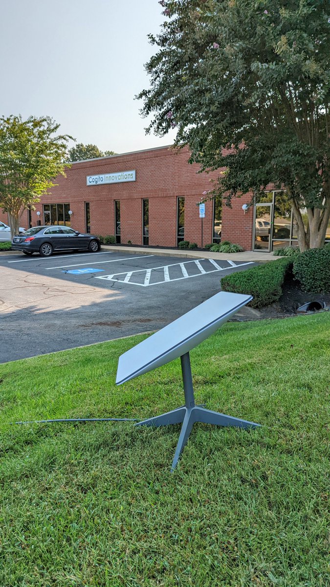 cogitocomms's tweet photo. Always a good day when engineers escape their desks for a few moments to do some live testing! This has performed well both standalone and in conjunction with other transmission media...our geosynchronous terminal is looking a bit nervous.
#starlink #missioncritical #utilities https://t.co/V2Js82tnTA