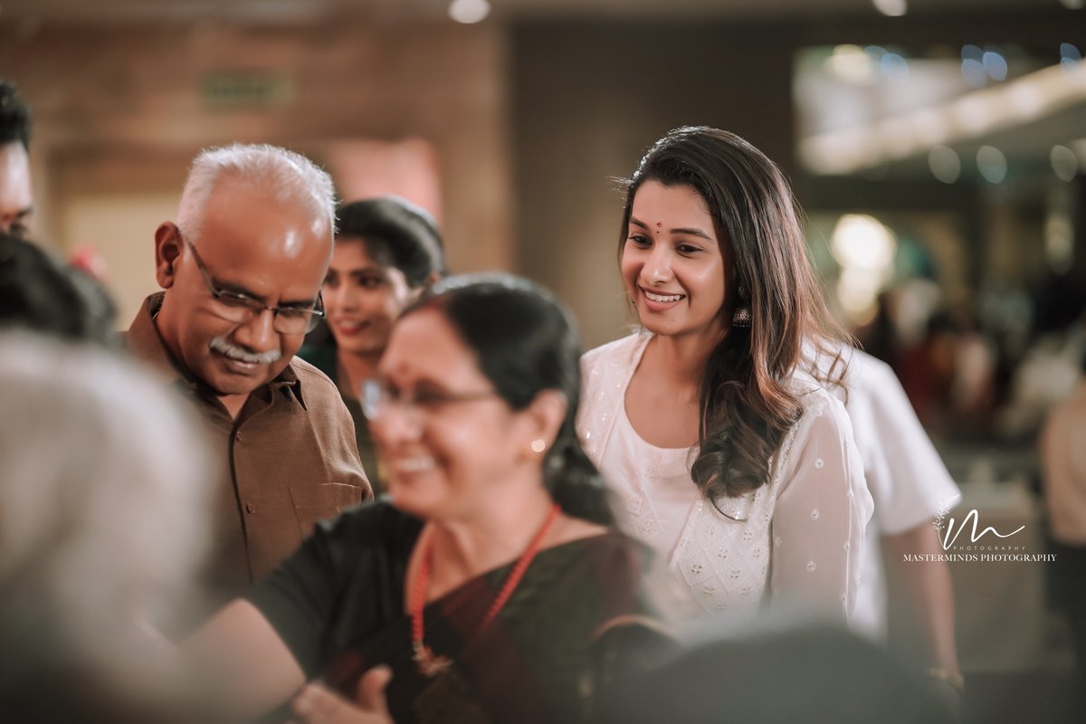 mastermindswed's tweet photo. Actress #priyabhavanishankar candid clicks in a wedding 

Shotby : @mastermindswed 

#actress #celebrity #VenthuThanindhathuKaadu #priyabhavanishankar #tamilactress #Thiruchitrabalam https://t.co/oaBoDp1cc2