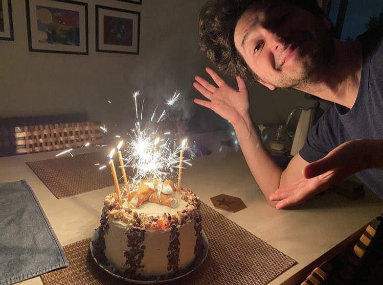 aftrprties's tweet photo. IT'S HIS FOCKING BIRTHDAY https://t.co/NMLhodgiyu