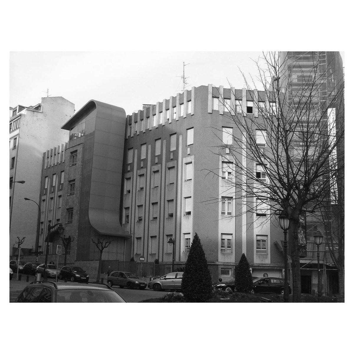 iparquitectura's tweet photo. Rehabilitación energética Sanatorio Bilbaíno / Sanatorio Bilbainoko birgaitze energetikoa
#rehabilitacionenergetica #bilbao #fachadaventilada #fatxadaaireztatuak #arquitectura #arkitektura #mejoraenergetica #bizkaia #birgaitzeenergetikoa https://t.co/K7BuCNQCnU