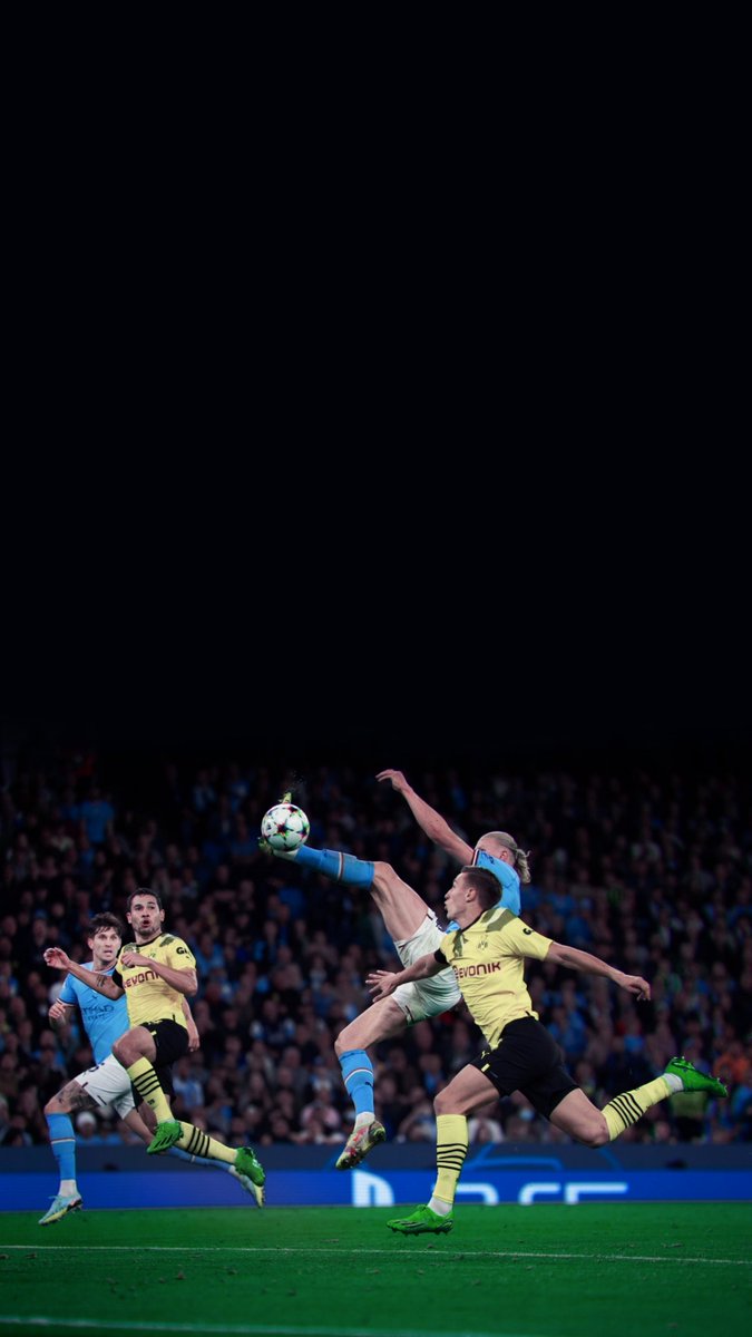 gin2al's tweet photo. #Haaland | #mancitybvb https://t.co/kfjMYeeXsx