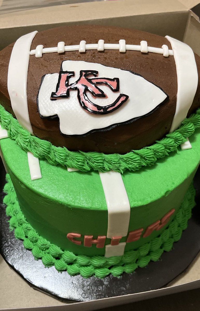 #chiefs #chiefs #ChiefsKingdom let’s gooooooooooooooo