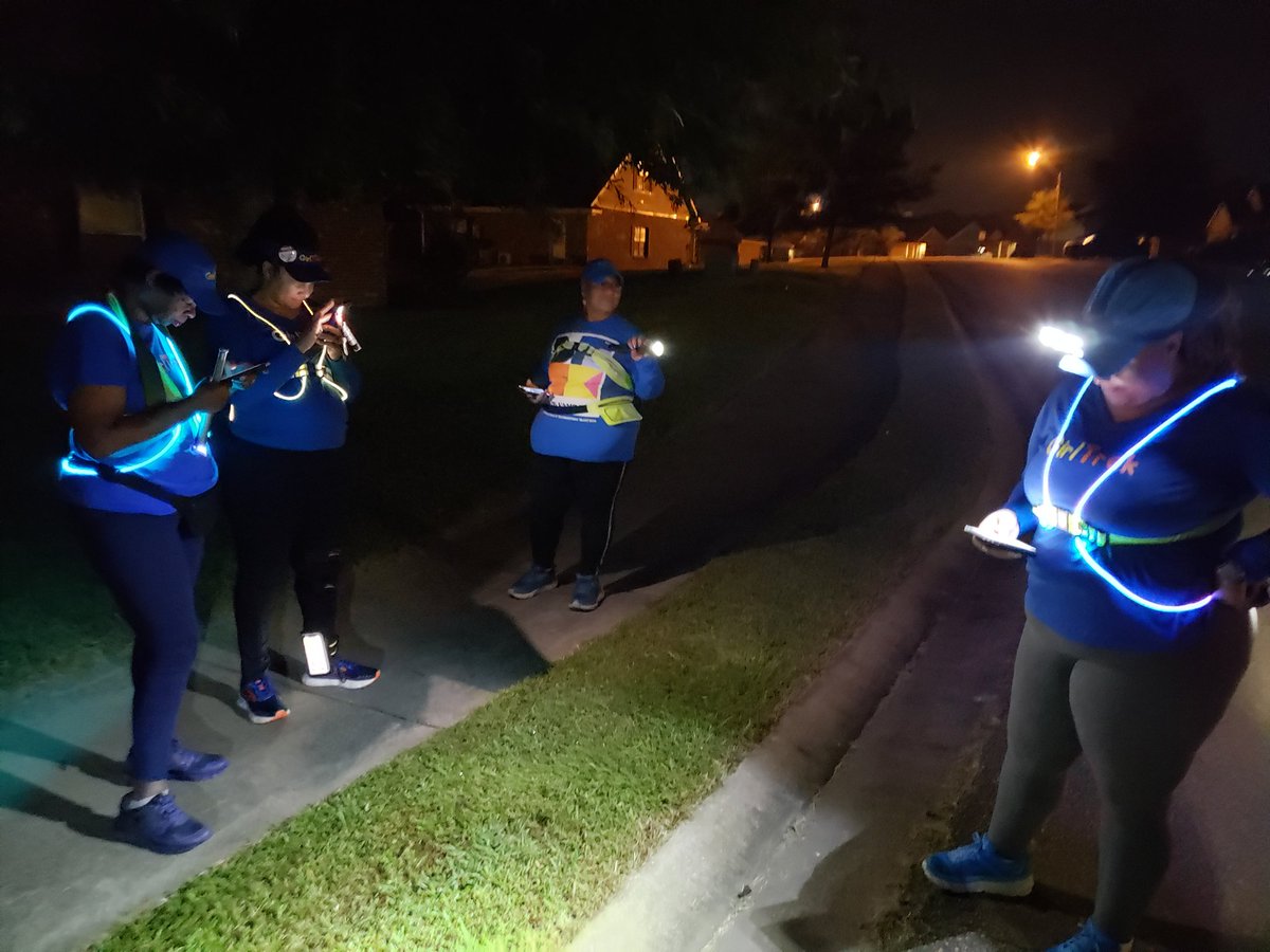 Olliegall's tweet photo. @GirlTrek it's more than a walk!
Neighborhood safety this morning on our walk - submitting pole light outages to @EntergyMS thanks #4Dark30Crew
#SelfcareSeptember #GirlTrek
#21Walks30Days Day #7
#JumpstartChallenge👟 https://t.co/odNK7u3Lj3