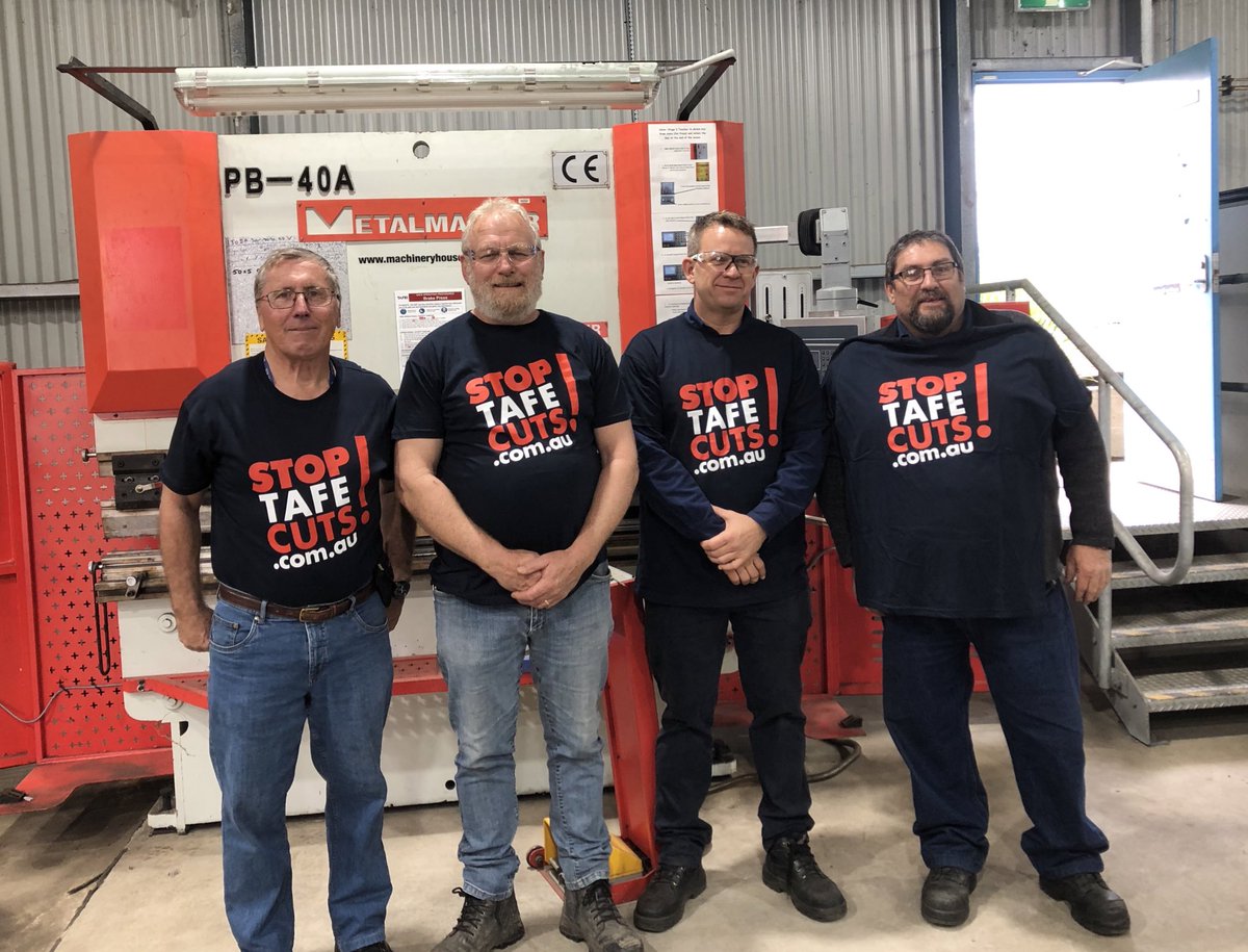TAFEeducation's tweet photo. #StopTAFECuts was the longest running TAFE funding campaign ever. But it hadnβt even started last time TAFE teachers were forced to take industrial action. The shirts still look good to me in 2022 as these teachers take #TAFEUnionAction to improve our working conditions. https://t.co/WoL3SQDl2u