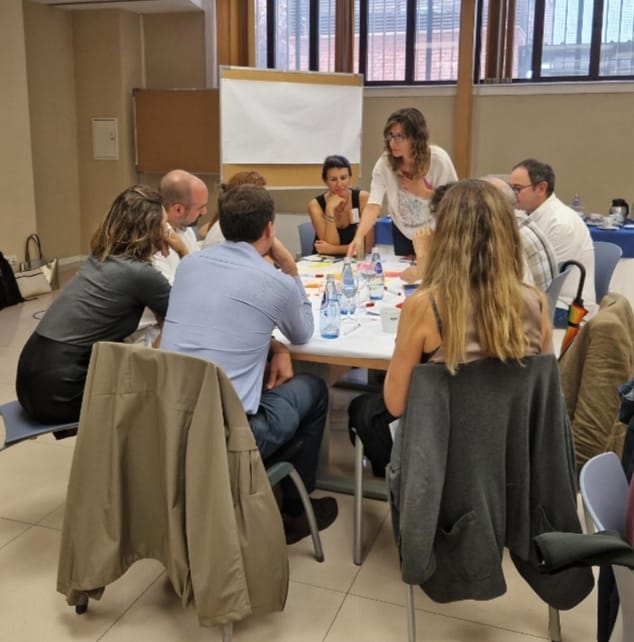 Tecsos's tweet photo. Mañana de reflexión e intercambio junto a las entidades colaboradoras del proyecto europeo #Buicasus, liderado por el @MSocialGob y @Agenda2030Gob para promover a nivel estatal el desarrollo de ecosistemas de innovación social.
#Tecsos #desarrollosocial #agenda2030 https://t.co/Ko4qNS7MY3