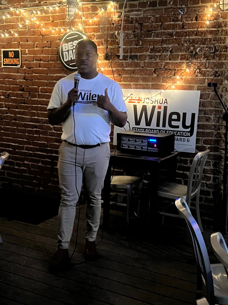 Ward6Wiley's tweet photo. Thank you @TrustysDC for making this #WileyWednesday another success. ππΎ6οΈβ£
Coming to a neighborhood near you βΌοΈ
#Ward6Wiley #Ward6 #The6 https://t.co/ccnraVyR7K
