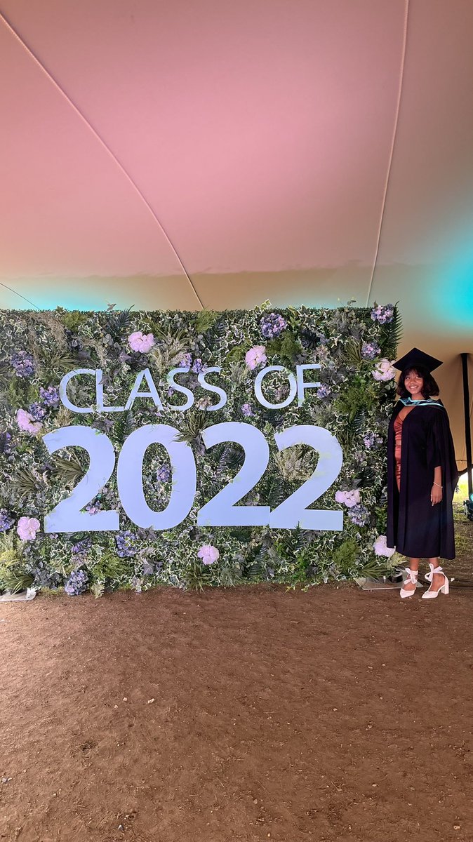 UEL_News's tweet photo. It’s great to see our Docklands campus bursting with life 🙌🏻 #UELGrad22 https://t.co/YpZa7vcojW