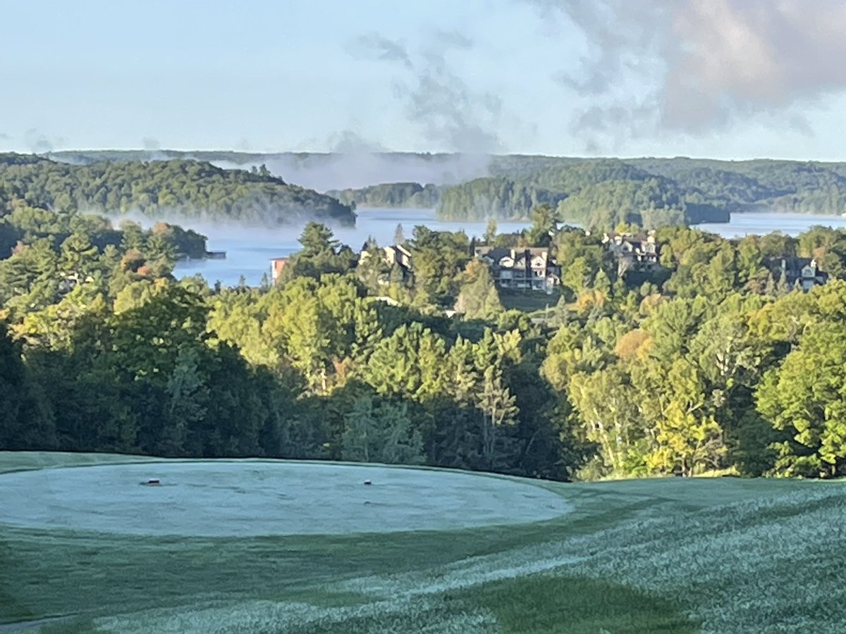 ElyeaTrent's tweet photo. Lots of fog coming off the lake today but looking like a great golf day here the office#deerhurstgolf#thehighlands https://t.co/M3herM347T
