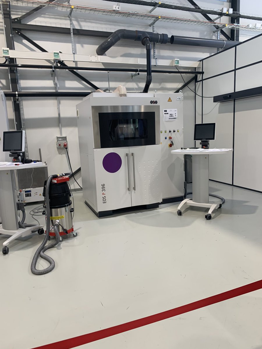 PARMANTIERLN_PE's tweet photo. #peidf #campuslab Matinée découverte des métiers de l’industrie au campus lab de bondoufle https://t.co/B03F43MoSB