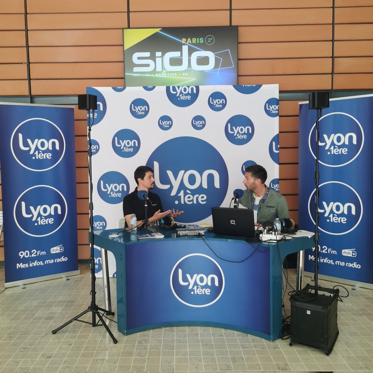 awabot's tweet photo. Enregistrement de podcast @SIDOevent en cours pour Florian Cantori, Lead #Robotics #Software Engineer de l'équiped #AwabotIntelligence bientôt sur l'app @LyonPremiere et toutes les plateformes d'écoute.
#SIDO2022 #robotique #sido https://t.co/LqO2D8ss1R