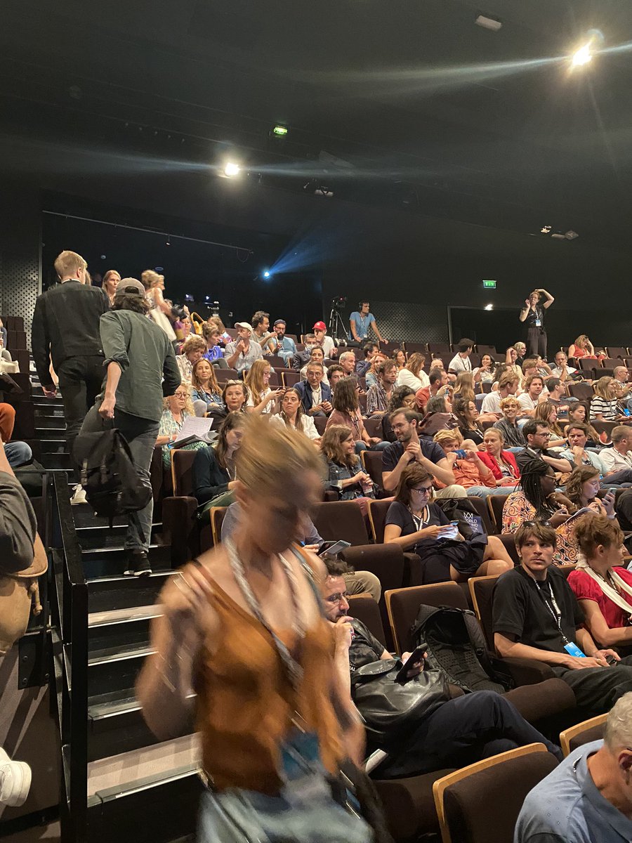 Salle comble pour les pitches d'auteurs <a href="/SACDParis/">SACD officiel</a> au Festival de La Rochelle #FFTV