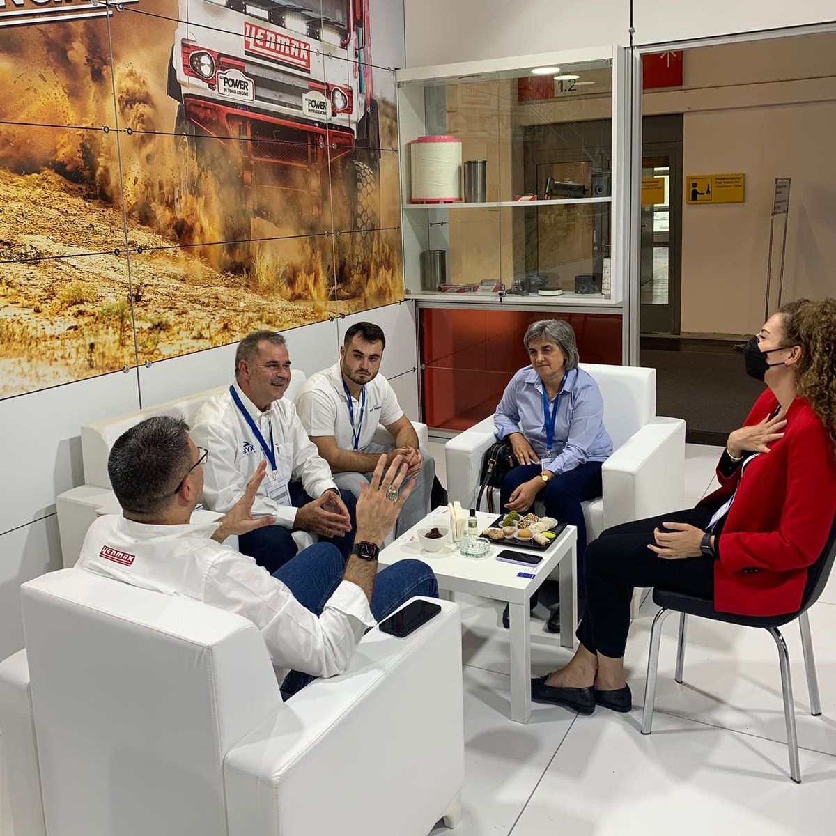 yenmakofficial's tweet photo. 2️⃣'nd day from our booth.
Thank you for your visit. #automechanika #frankfurt continues until September 17th.
Stand No Hall 1.1 / H02
#yenmak #motorParçaları #engineParts #motorunuzdakiGüç #thePowerInYourEngine #cylinderliner #piston #exhibition #fair #automechanikafrankfurt https://t.co/W9zq1F8QoK