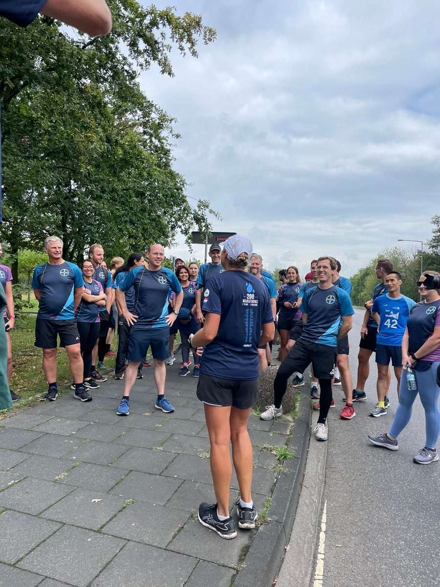 What an amazing morning!

Thank you so much to #TeamBayer for joining me for a part of my #RunBlue marathon 95 in Leverkusen Germany today!

#RunGermanyBlue
<a href="/Bayer/">Bayer AG</a> 
<a href="/BayerDialog/">Bayer im Dialog</a>