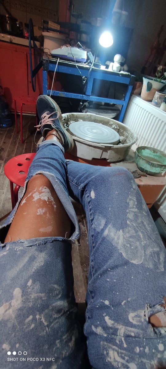 CamogluSema's tweet image. Deli torna 🤦🍀✨💮
#seramik 
#handmadeceramic 
#whell 
#ETH