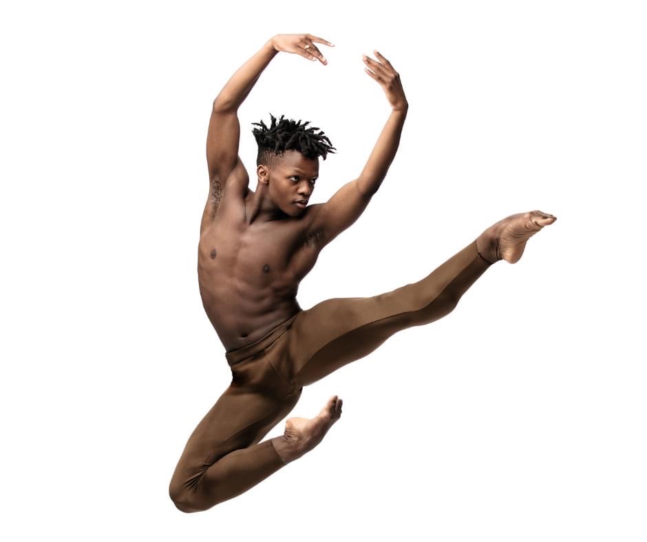danceservicesuk's tweet photo. Our work in the dance industry takes us all over the world. Assis Carreiro has just been to South Africa, to watch Siphe November make his Guest Artist appearance with @CT_ballet.

(Siphesihle November 📸 by @karolinakuras)

#balletdancer #ballet #dancers #capetown https://t.co/YADCh7TfhS