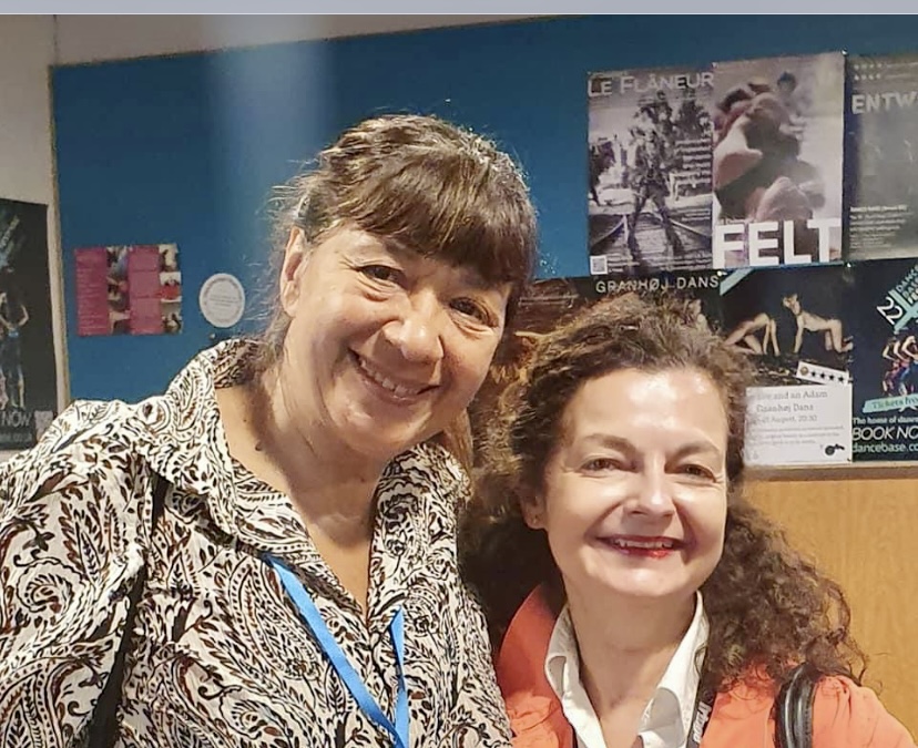 danceservicesuk's tweet photo. Here's our Associate, @Kagzygal, finally meeting Assis Carreiro in Edinburgh recently, after years of zoom calls.  The two enjoyed a performance of 'Medea' by @NTSonline  at #EdinburghInternationalFestival. 

#edinburghfestival #edinburghdance #NationalTheatre #Dancer https://t.co/9d6kEH5AMl