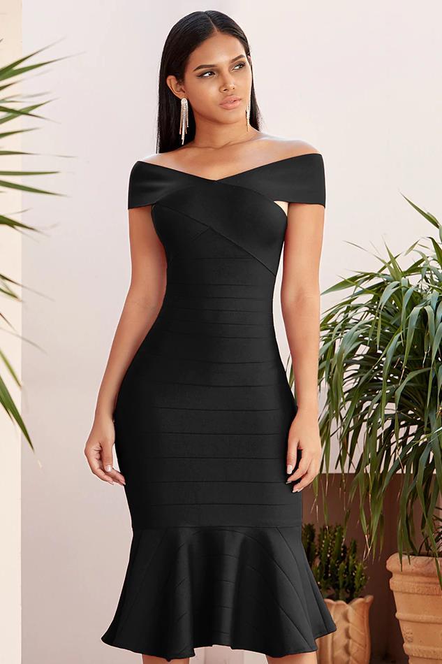 booticca's tweet photo. Black Bodycon Bandage Dress with Ruffle Hem Boat Neck
Booticca
#booticca #blackdresses #bandagedresses #mididresses https://t.co/TeLSYFwwaB