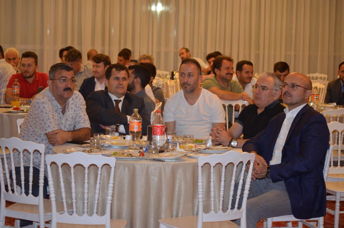 Samsun Eğitim-Bir-Sen Şubemizin İl Divan toplantımızı gerçekleştirdik. 

1- Sorumlu sendikacılık bilinciyle üyelerimizin güvenini güce dönüştürerek mali, sosyal ve özlük haklarını iyileştirmeye, özgürlüklerini artırmaya odaklandık.