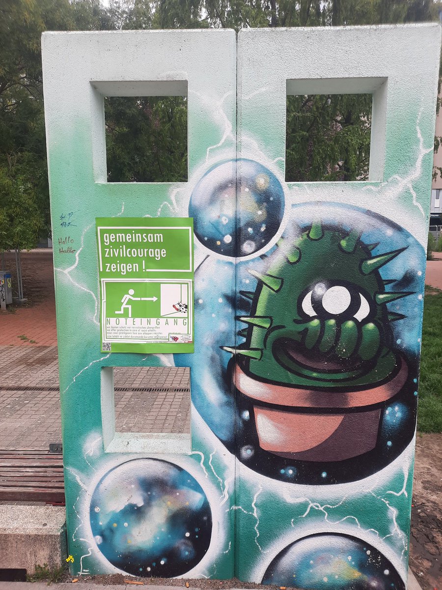 ZfDTreptowKoep's tweet photo. Wir sind heute im #Kosmosviertel und stellen unsere Arbeit und die #AktionNoteingang im Rahmen der Mitmachwochen des Quartiersmanagements vor. Kommt vorbei! https://t.co/WDTHqjlDmW