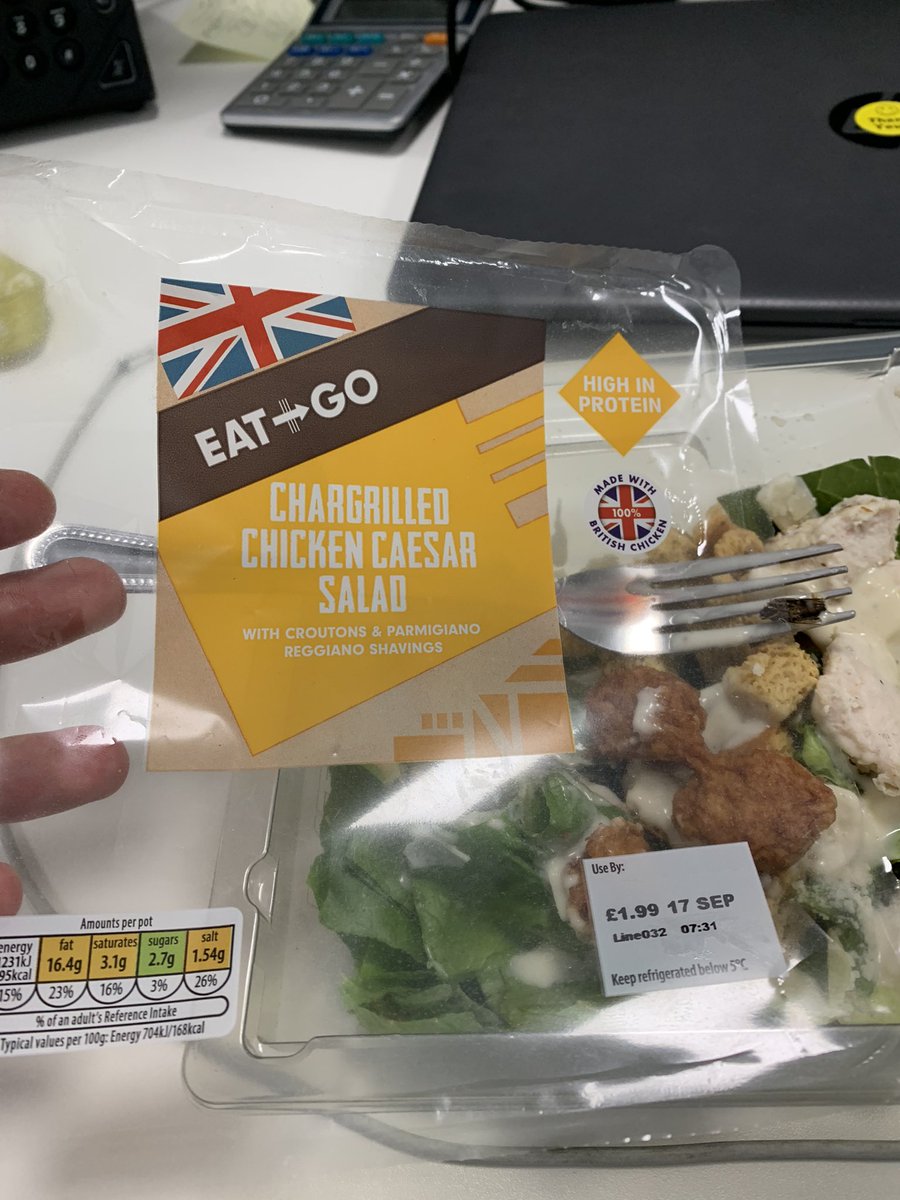crook_jon's tweet photo. @AldiUK there’s a dead fly in my salad! 🤮🤮🤮 https://t.co/OdS1cxZVyR