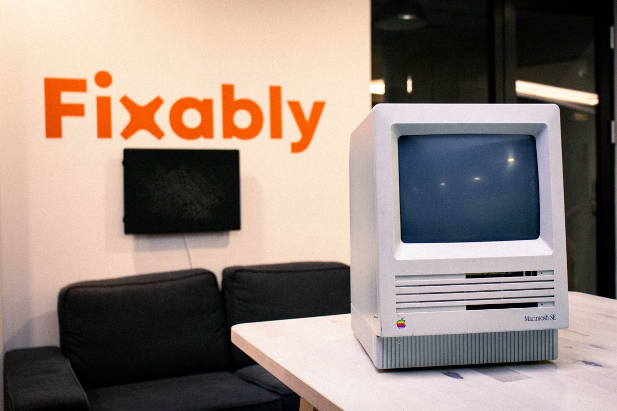 fixably's tweet photo. We have the #Macintosh SE FDHD with the 20MB hard drive at our office – our founder Joel’s first ever computer, and it was used for over 10 years. It still works, 34 years after it was manufactured.

What’s the longest you’ve used a computer? Reply to this Tweet 👇 https://t.co/tKjPbYmrwn