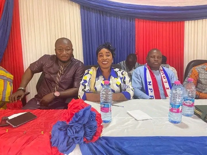 HonAbudu's tweet photo. Be strong and of good courage, do not fear nor be afraid … for the Lord your God, He is the One who goes with you. He will not leave you nor forsake you. Alhamdullillah we are all fine 🇬🇭🙏 My Youth Be Strong 💪🙏

#walewaleconstituencyyouthwing https://t.co/RTXkaLtgT0