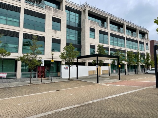 EPS Group are pleased to be involved in the energy efficiency improvement works that are taking place on large commercial office building in Milton Keynes.

Find out more: epsgroup.co.uk/our-services/c…