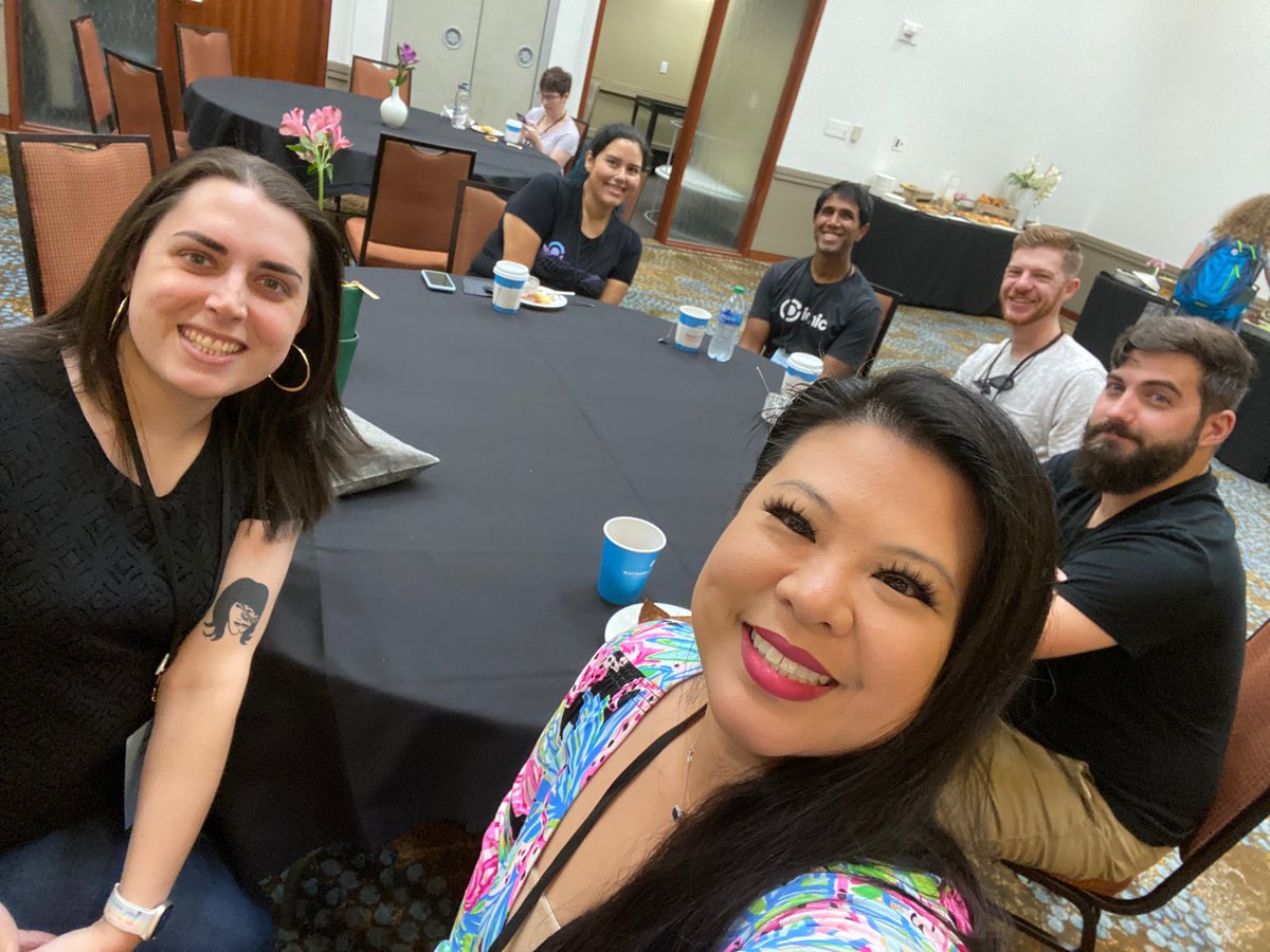 ladyleet's tweet image. Breakfast at @RefactrTech with @hannahpatellis @mhartington @ceceliacreates @connerwsimmons @vivekman0 #refactr #refactrtech