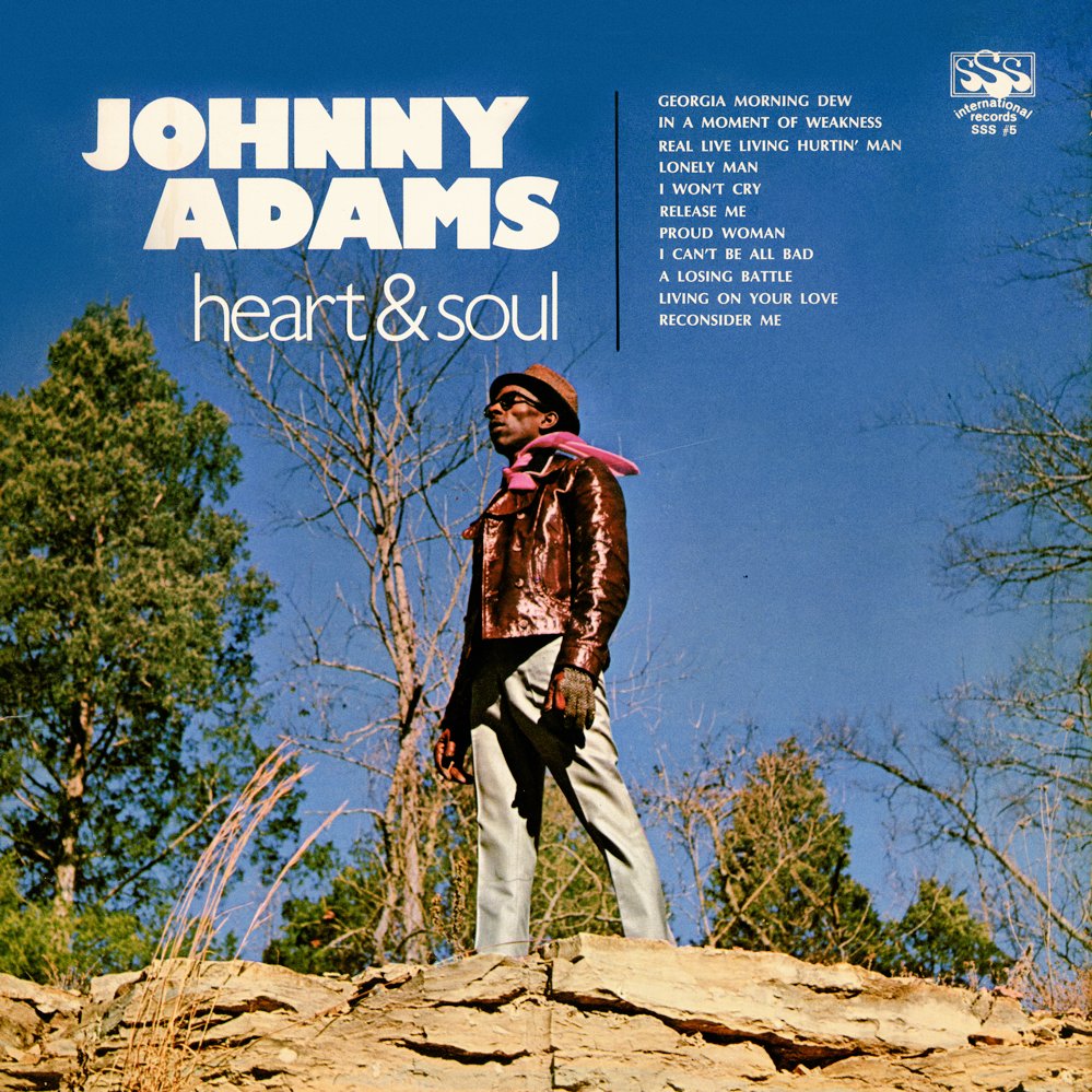 elsotaescala's tweet photo. INTÈRPRET de #Blues i #Soul, #JohnnyAdams era BONÍSSIM. La 🎸 sempre bluessejava i una INCOMMENSURABLE VEU hi posava l'ànima. Aquí, amb GENEROSA SECCIÓ DE VENTS, ho clava. FANS des de #VanMorrison o #TheBand a #WilsonPickett... us encantarà. Als de #BarrenceWhitfield també. GRAN! https://t.co/gXO5fL1QID