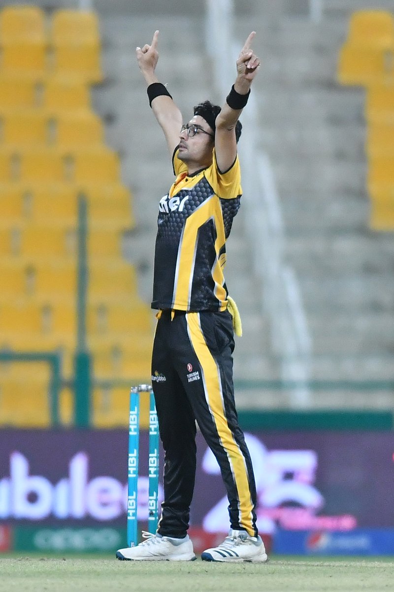 Abrar Ahmed, 23-year old mystery spinner, has earned a maiden call-up to the Pakistan team for the #PAKvENG T20I series! His numbers in T20s Matches: 16 Wickets: 18 Average: 25.00 Economy: 7.62 Strike-rate: 19.60 Best: 3/14 #Cricket
